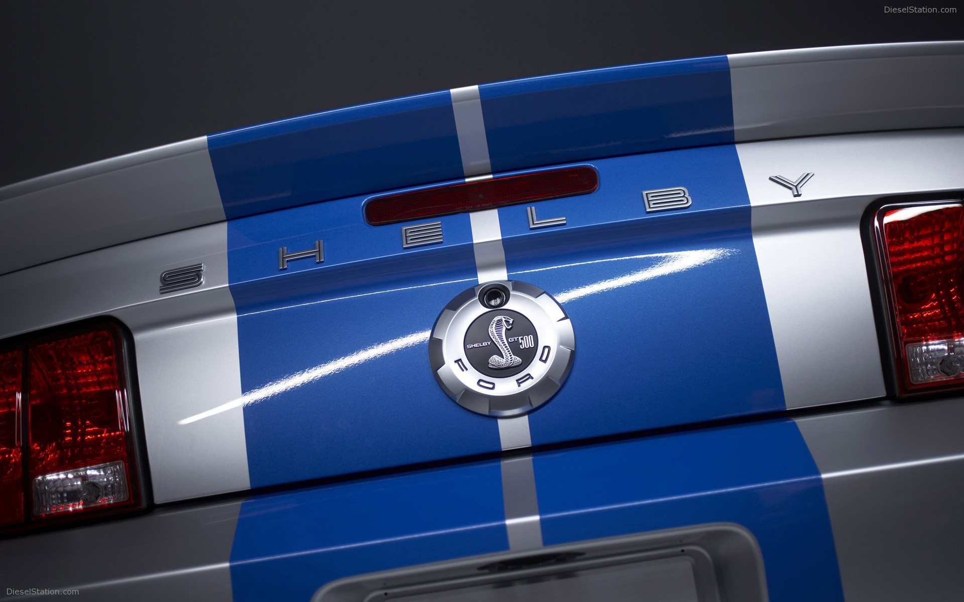 Shelby Cobra GT500KR